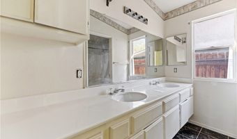 15386 Fremont Dr, Adelanto, CA 92301