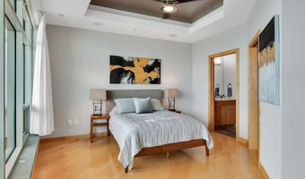 350 S Hamilton St 901, Madison, WI 53703