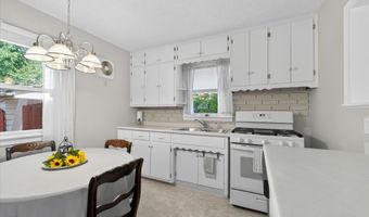 306 S 8th Ave, Beech Grove, IN 46107