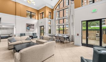 3830 9TH St N 109W, Arlington, VA 22203