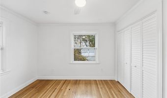 259 High Service Ave, North Providence, RI 02904