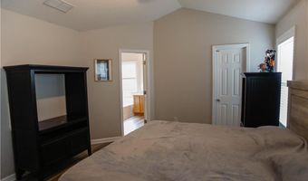 7930 River Fall Ct, Ball Ground, GA 30107
