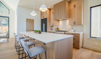 3036 NW Polarstar Ct 34, Bend, OR 97703