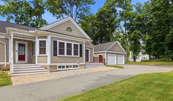 10 Wolcott Ave, Andover, MA 01810