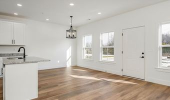 338 Legends Cir, Baxter, TN 38544