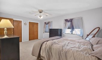 14 Riverview Dr 14, Bridgeport, CT 06604