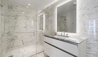 1781 N PIERCE St #303, Arlington, VA 22209