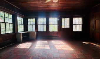 302 Chestnut St, Abbeville, SC 29620