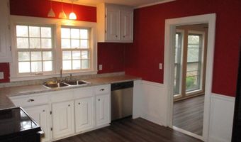 310 Wildwood Cir, Americus, GA 31709