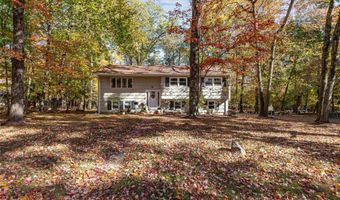 19 Apple Blossom Ct, Airmont, NY 10952