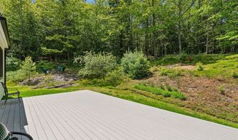239 Hunter Way, Falmouth, ME 04105