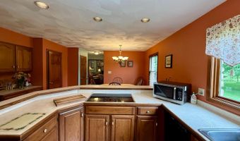 14 Beechwood Ct, Batesville, IN 47006