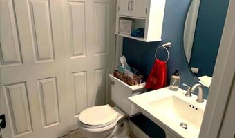 61 Stonyridge Dr, Bayonne, NJ 07035