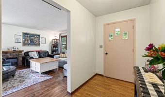 229 NW Arlan Dr, Ankeny, IA 50023