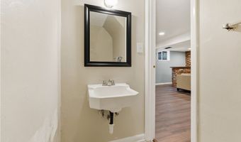 614 Dressel Rd, Allison Park, PA 15101