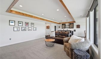 4261 Lakeshore Dr, Basehor, KS 66007