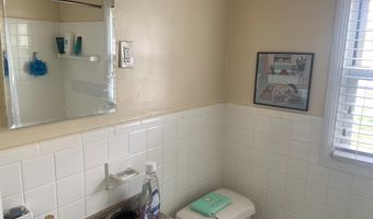 732 N OAKLAND St, Arlington, VA 22203