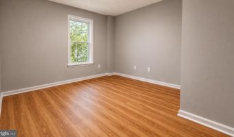 7302 IVYCREST Pl, Annandale, VA 22003