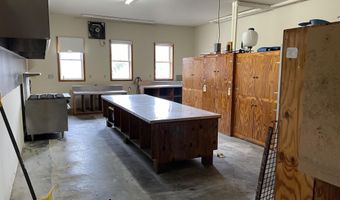 100 Cherry Tree Ln, Barton, VT 05822