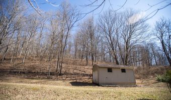 4624 Rhoric Rd, Athens, OH 45701