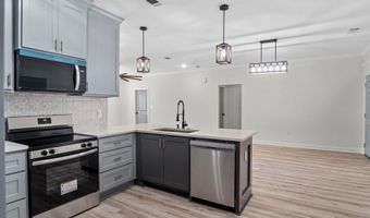 516 Madeleine Cir, Austin, AR 72007
