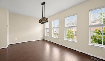 7204 BARRBERRY Ln, Beltsville, MD 20705