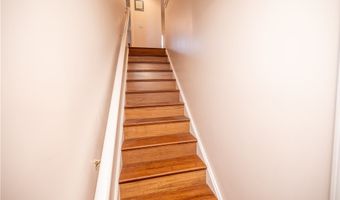 125 Fitch Blvd 201, Austintown, OH 44515