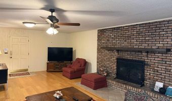 154 Perry Ln, Atmore, AL 36502