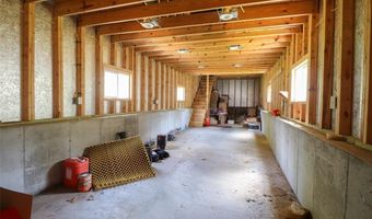 316 Lindy Blvd, Ballwin, MO 63021