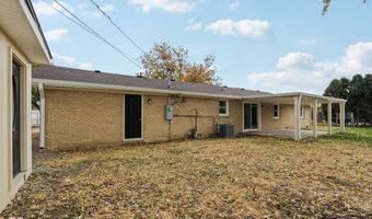 4127 Greenfield Dr, Anderson, IN 46013