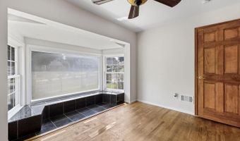1714 VEIRS MILL Rd, Rockville, MD 20851