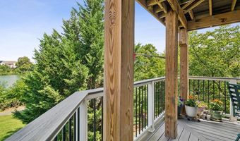 20594 CORNSTALK Ter 201, Ashburn, VA 20147