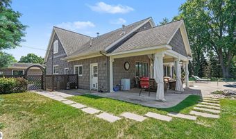 115 Golfside Dr, Alma, MI 48801