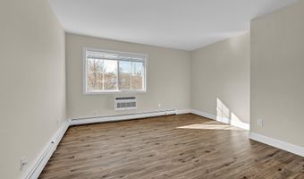 113 Park Ave 20, Danbury, CT 06810