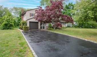 540 Sherman Ave, Belford, NJ 07718