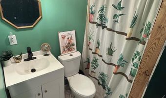 873 DELRAY Rd, Augusta, WV 26704