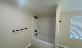 338 E CEDAR Ave, Bloomfield, NM 87413