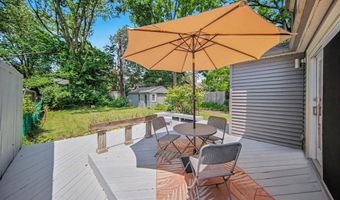 709 Indianola Ave, Ann Arbor, MI 48105