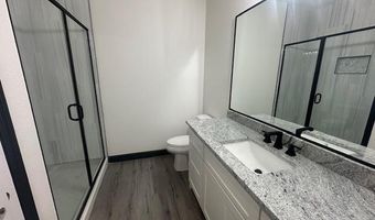 1112 Duke Dr, Bauxite, AR 72011