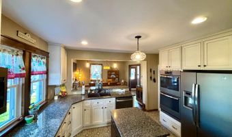 808 Western Ave, Batesville, IN 47006