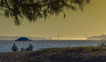 1011 Pomona Ave, Albany, CA 94706