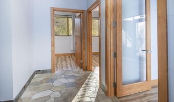 70 Benchmark Rd 101A, Avon, CO 81620