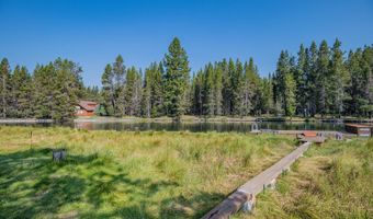 56081 Snow Goose Ct, Bend, OR 97707
