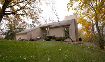 4015 Mathews Rd, Ames, IA 50014