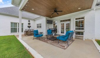 14689 Waterview Ln, Athens, AL 35613