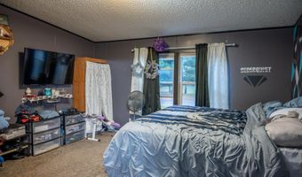 112 S College St, Adams, WI 53910