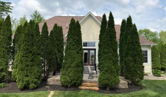 355 Woodside Ct, Batesville, IN 47006
