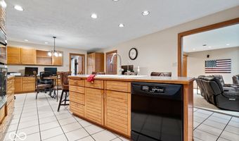 5298 Royal Troon Way, Avon, IN 46123