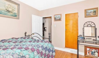 15 MAPLE Ave, Boonsboro, MD 21713