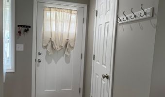 116 Weeping Willow Dr, Abingdon, VA 24210